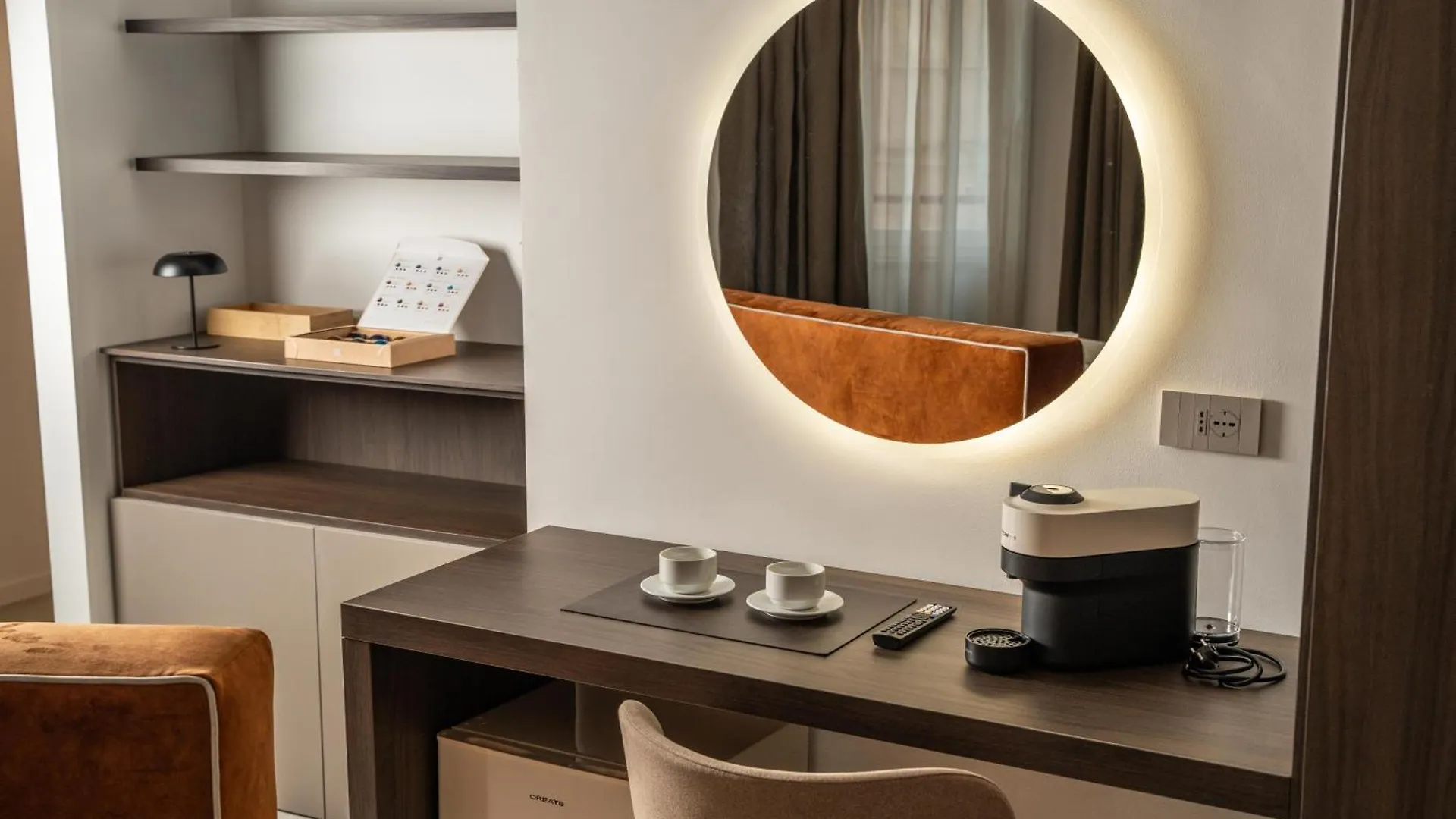 Ypnos Rooms Naples 0*,